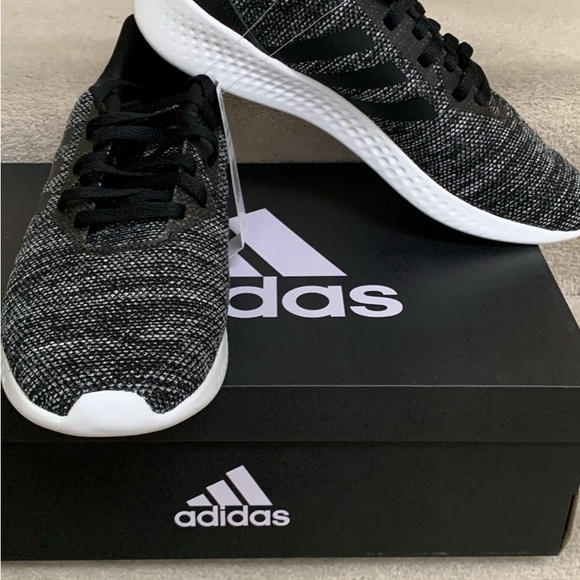 LAST PAIR - BRAND NEW W/TAGS AND BOX MEN’S ADIDAS PUREMOTION TENNIS SHOES - Picture 4 of 5